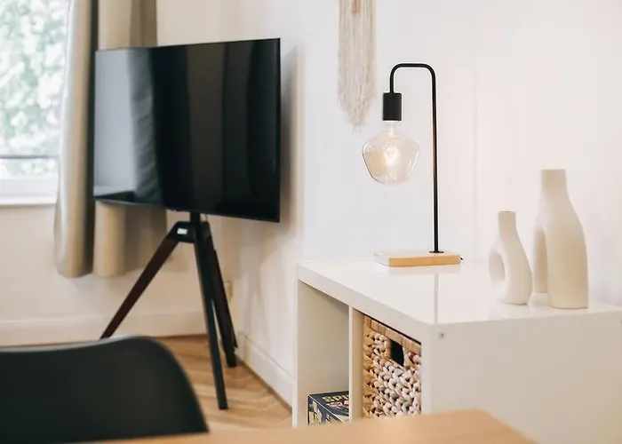 Tip! Design-apartment In Toplage 75qm In Szeneviertel *