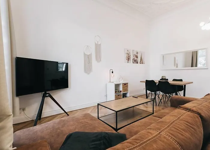 Apartamento Tip! Design-apartment In Toplage 75qm In Szeneviertel